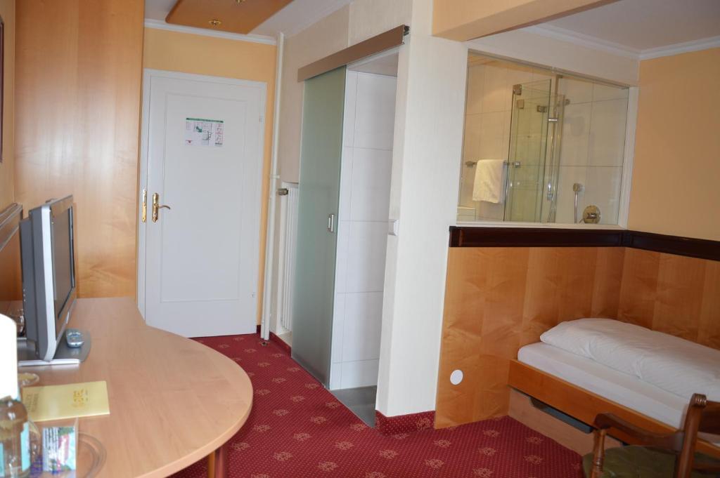 Hotel Engel Langenargen Bilik gambar